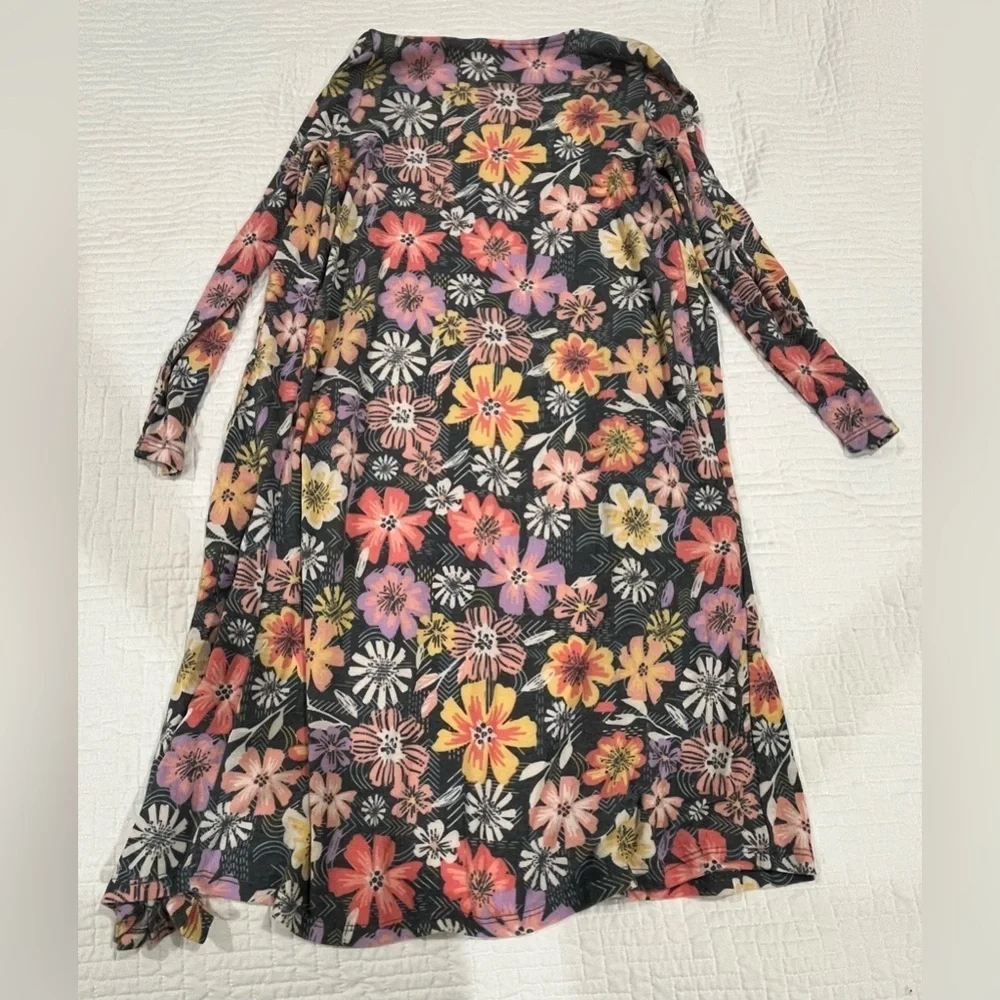 LULAROE :: TOPS